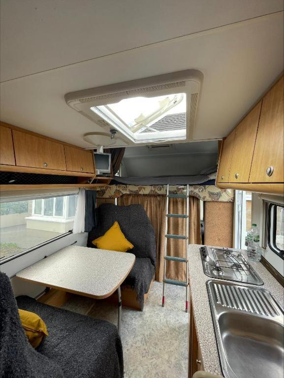 The Cosy Camper At Rockfield Park Hotel Galway Exterior photo